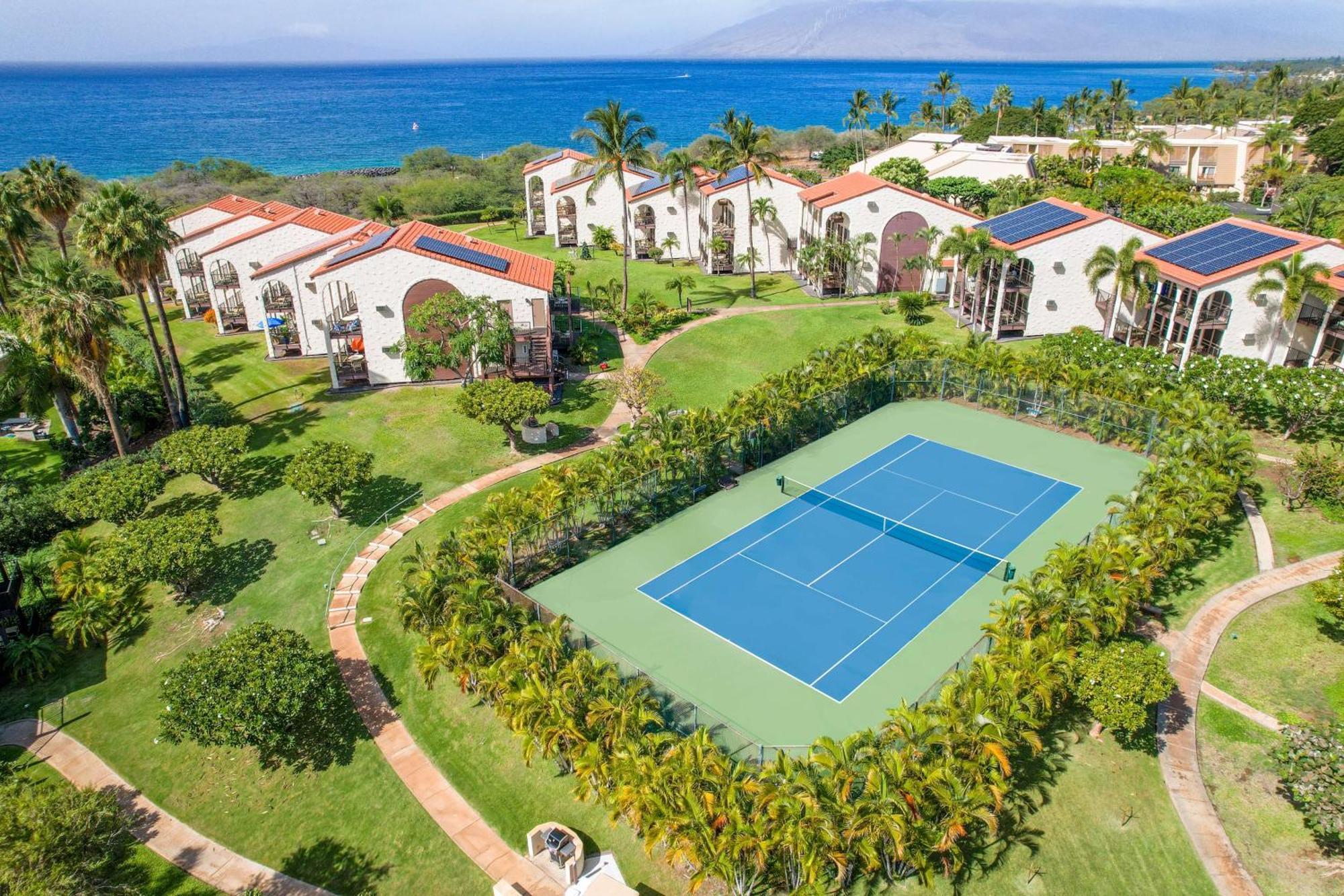 Апарт отель Aston Maui Hill Уэйлея Экстерьер фото