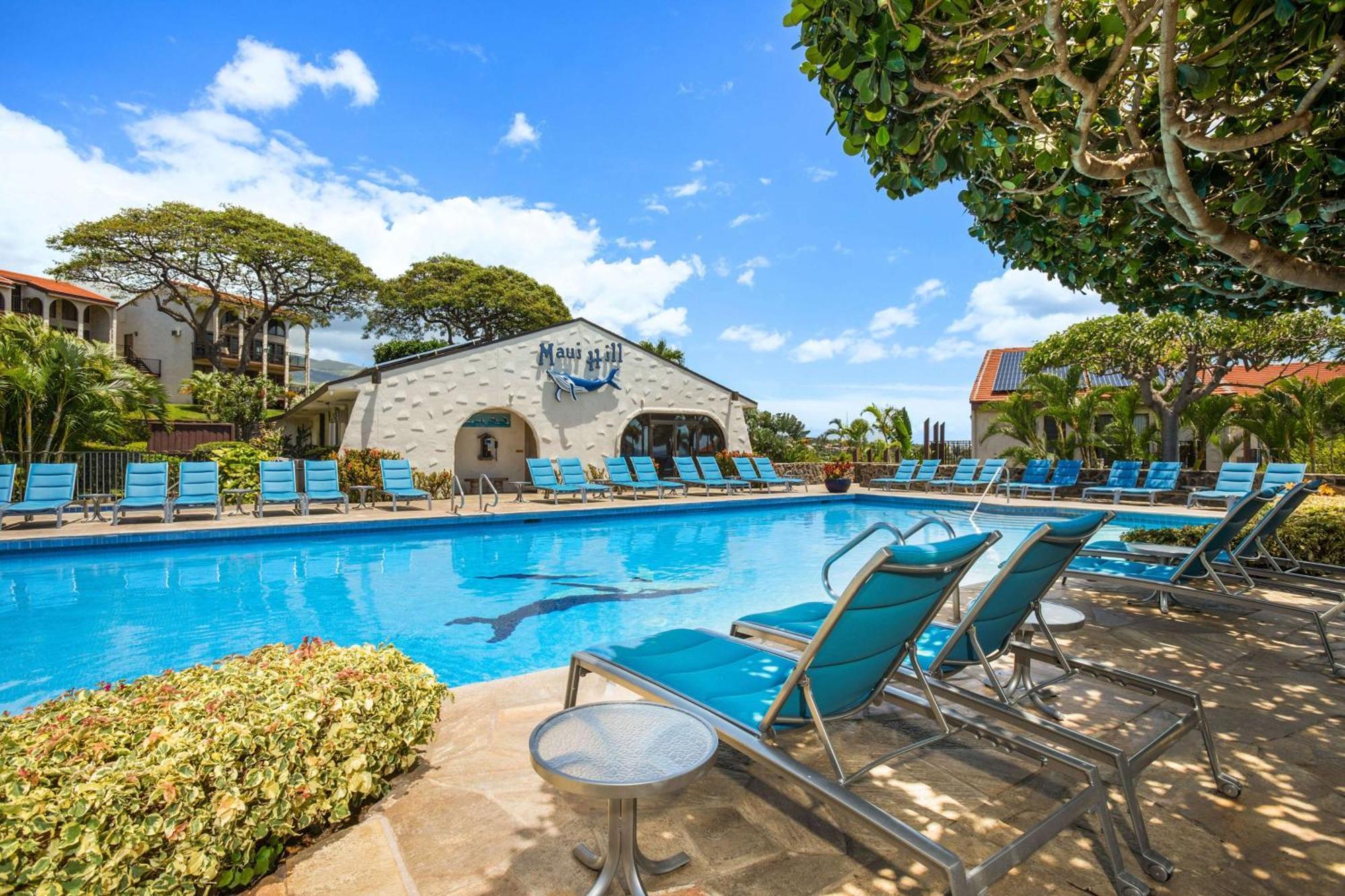 Апарт отель Aston Maui Hill Уэйлея Экстерьер фото