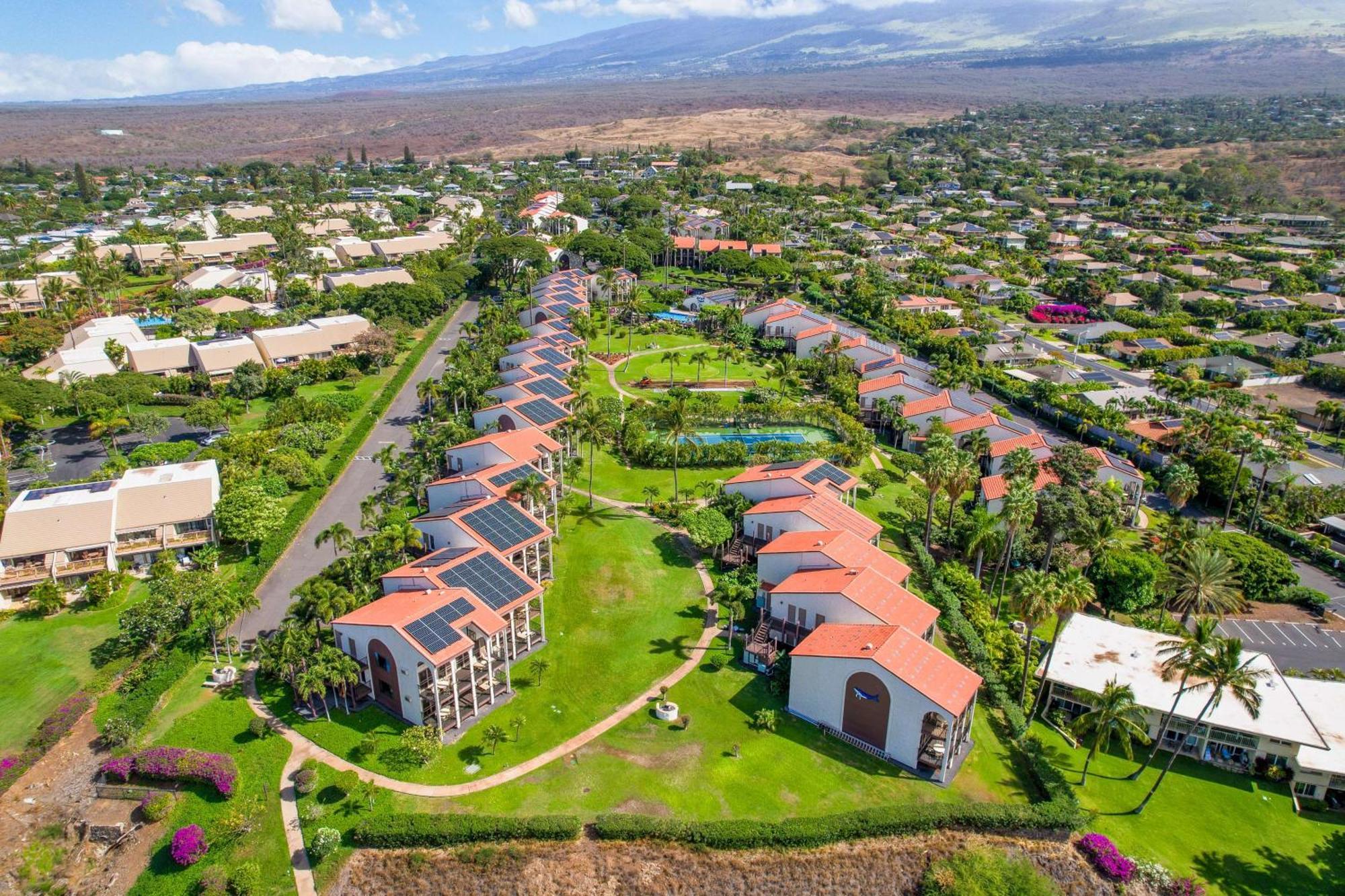Апарт отель Aston Maui Hill Уэйлея Экстерьер фото