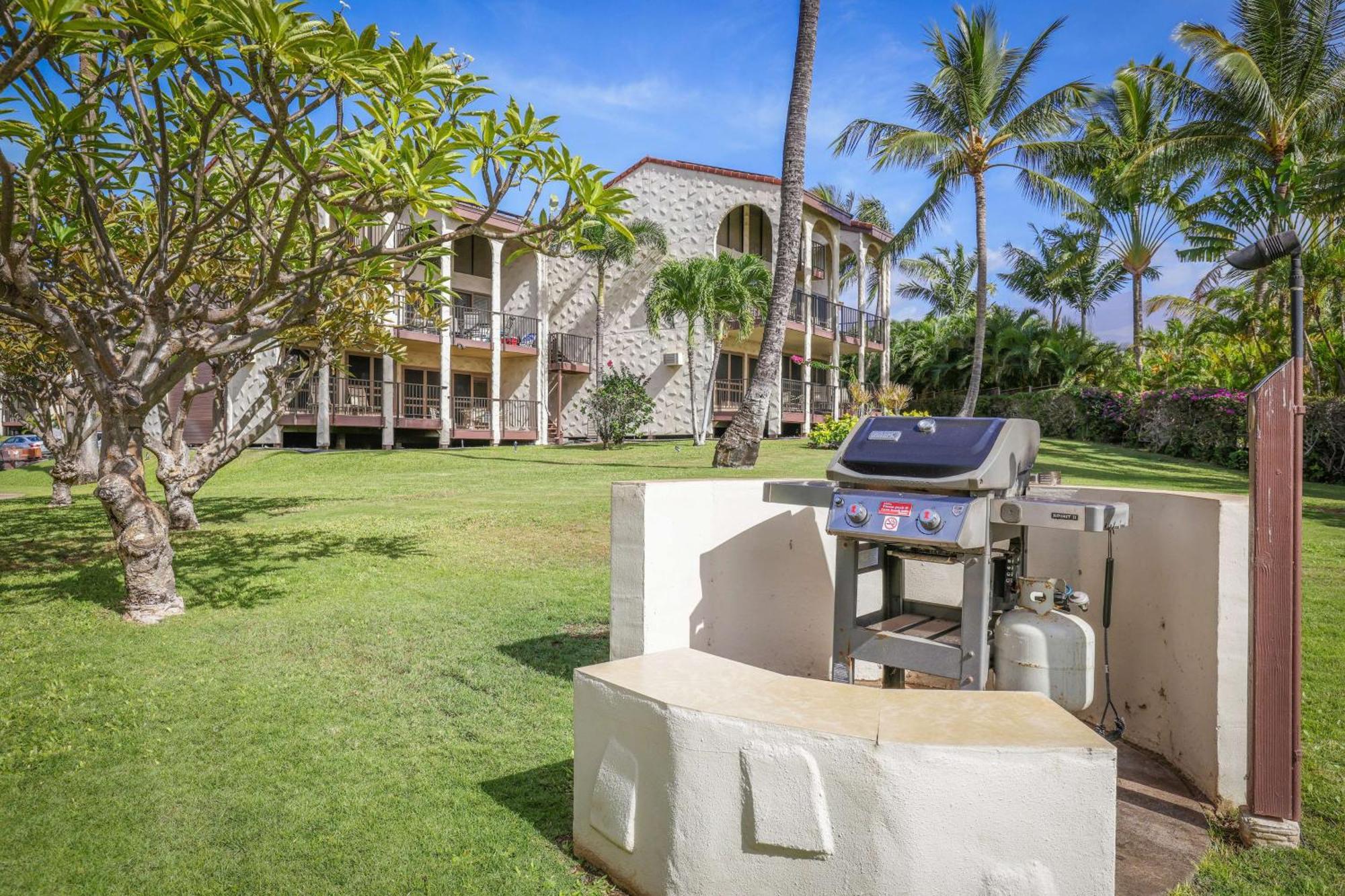 Апарт отель Aston Maui Hill Уэйлея Экстерьер фото